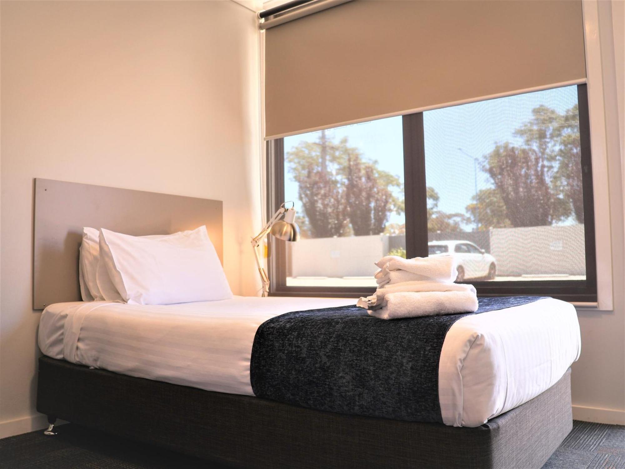 Eastend Studio Apartments Dubbo Buitenkant foto
