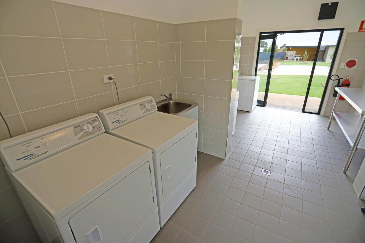 Eastend Studio Apartments Dubbo Buitenkant foto